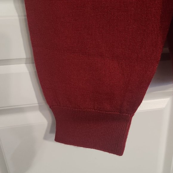 Armani Collezioni Pure Virgin Lana Wool V-Neck Jumper - Picture 3 of 9